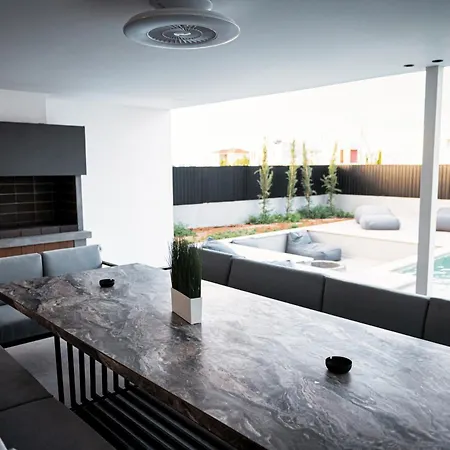 Villa Mrp Villa,