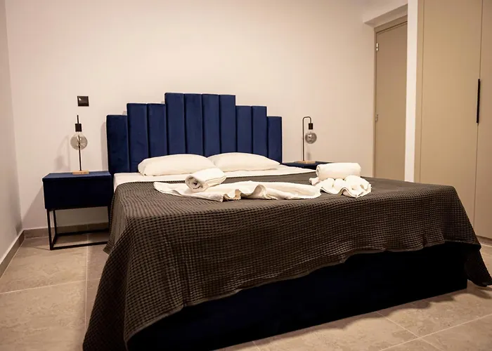 Mrp Villa, * Paralimni